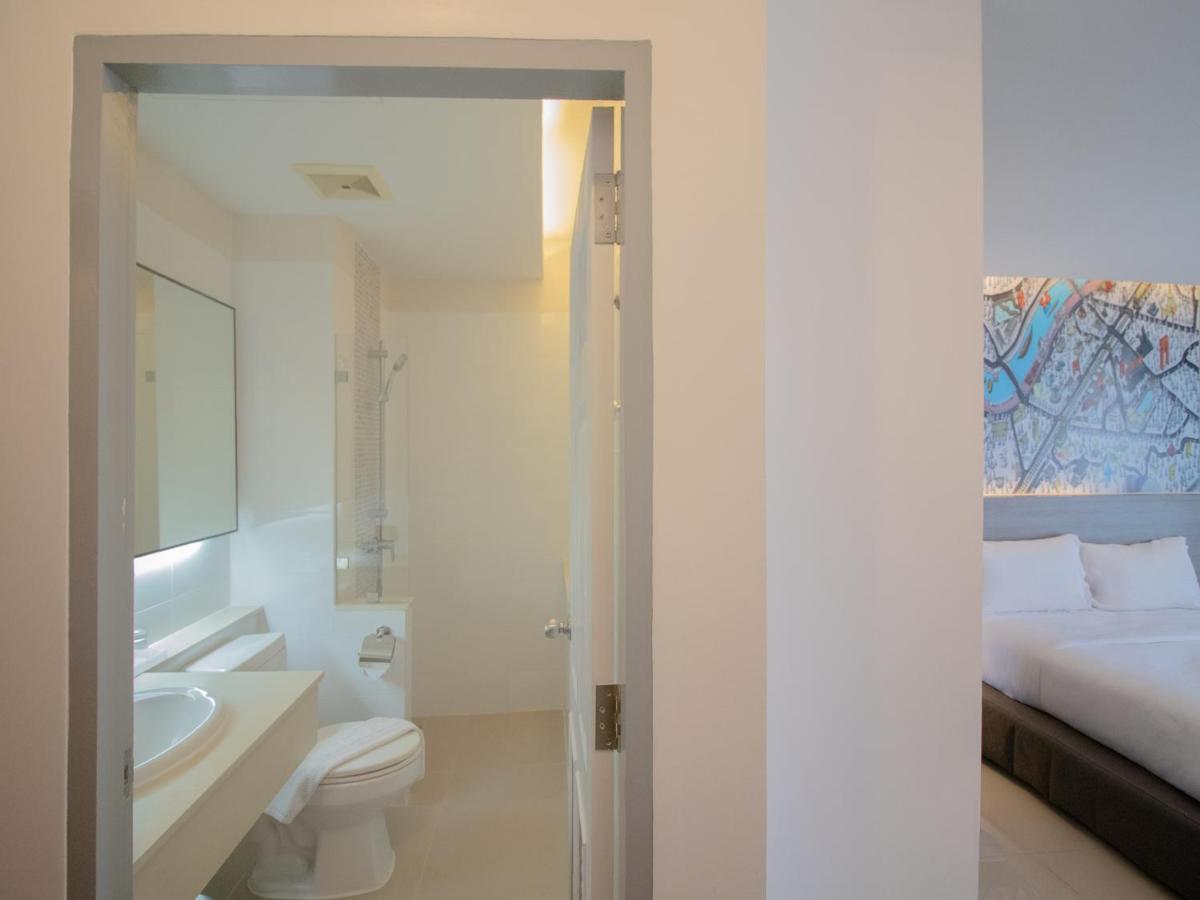Fortune D Hotel Phitsanulok Ngoại thất bức ảnh